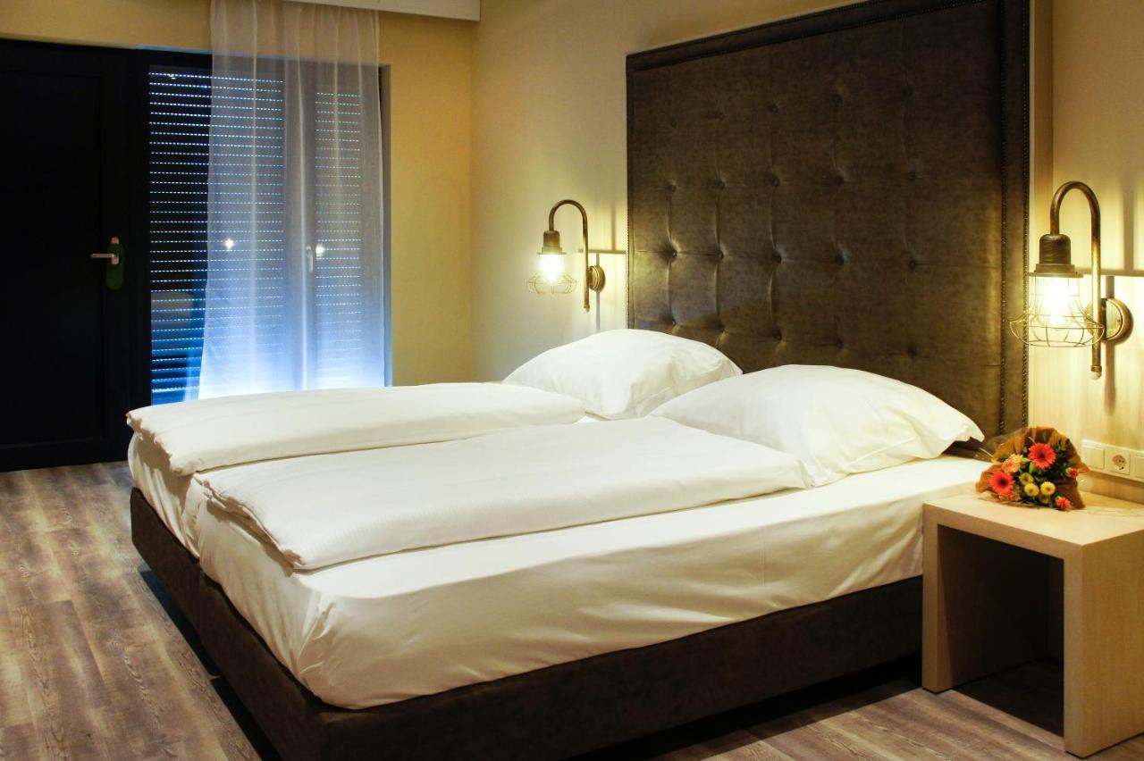 Hotel Athen Kelsterbach Frankfurt Airport 外观 照片