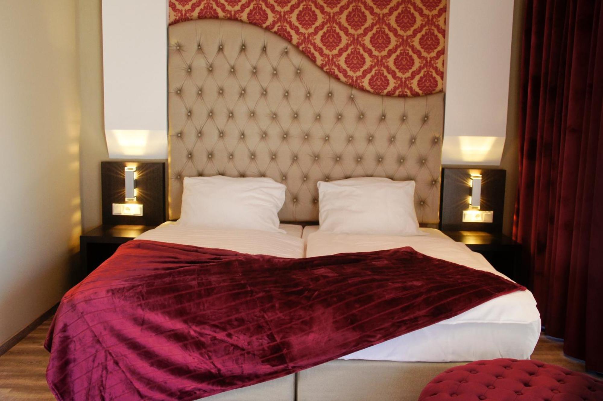 Hotel Athen Kelsterbach Frankfurt Airport 外观 照片